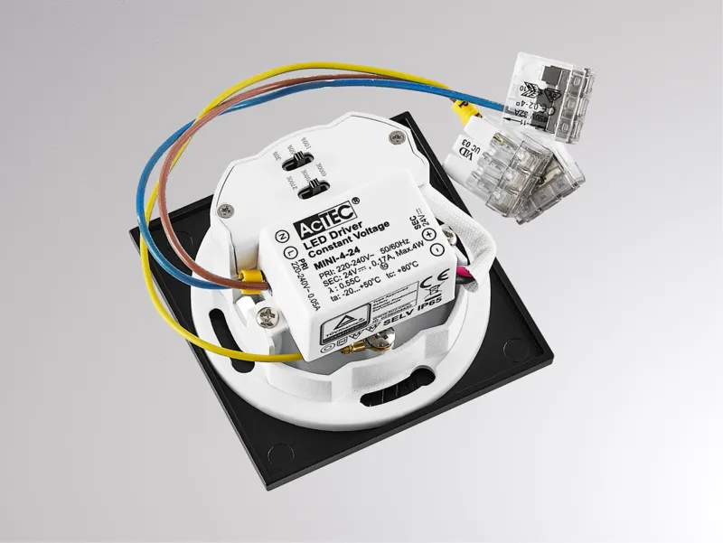 Molto Luce WALL 68R QUAD (schwarz) - 3