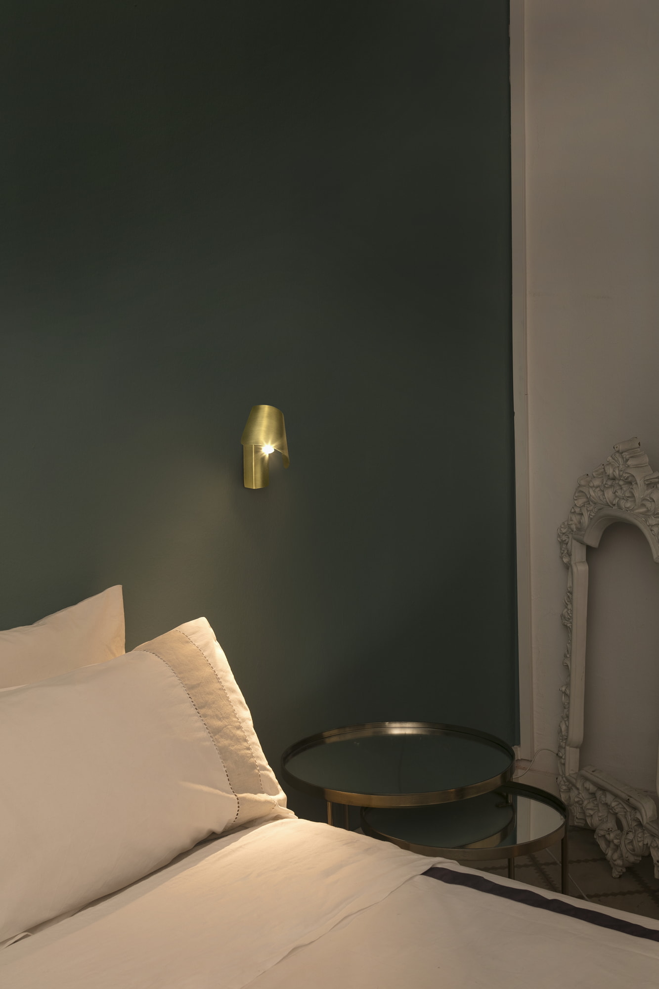 Faro LE PETIT Wandleuchte aus satiniertem Gold - 2