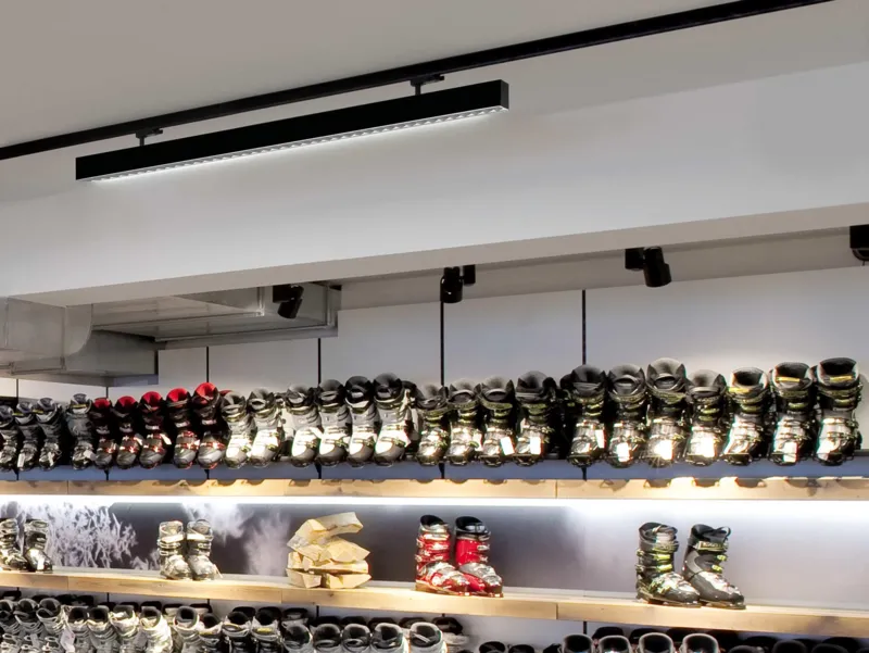 Molto Luce LOG 50 OFFICE TRACK (schwarz) - Produktbild 3