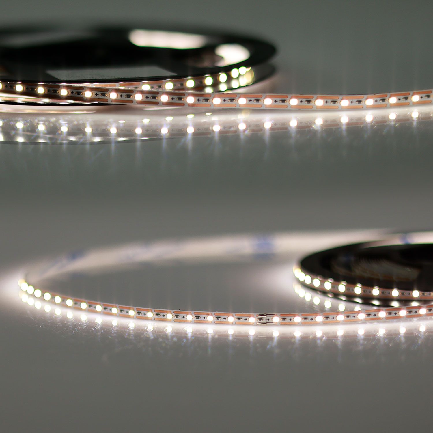 ISOLED LED CRI940 MiniAMP Flexband, 12V DC, 7W, IP20, 4000K, 500cm, Kabel beids. + maleAMP, 120 LED/m ISOLED LED CRI940 MiniAMP Flexband, 12V DC, 7W, IP20, 4000K, 500cm, Kabel beids. + maleAMP, 120 LED/m - 1