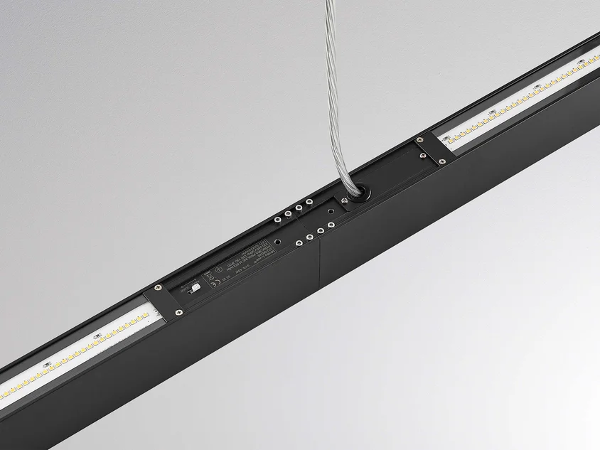 Molto Luce Perfora Proline M PDI (Schwarz) - 8