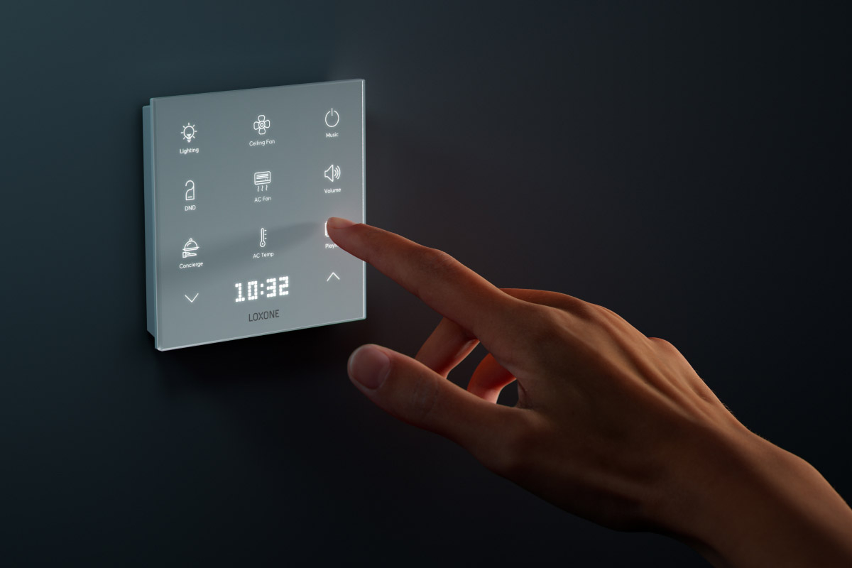 Loxone Touch Pure Flex IP44 Tree Samtweiß - 4
