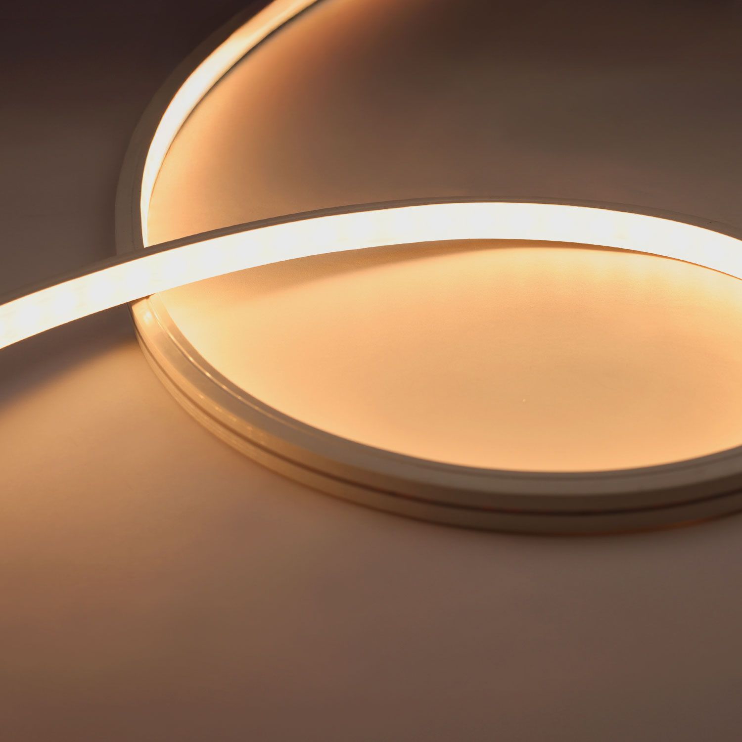 ISOLED LED Wallwasher Flexband 20x55°, 2700K, 24V DC, 18W, IP54, CRI90, 5m Rolle, 70 LED/m - 1