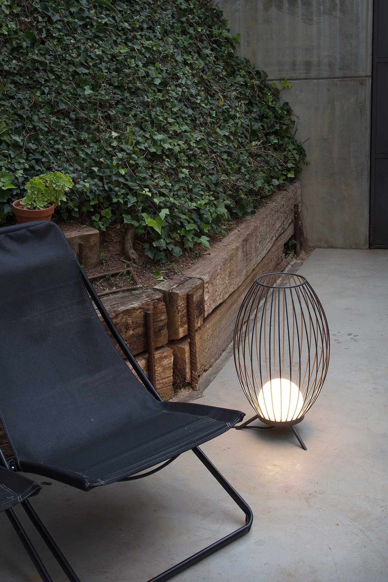 Faro CAGE Dunkelgraue tragbare Lampe - 3