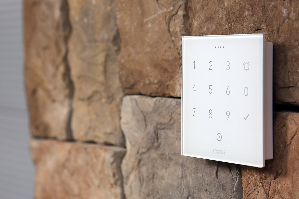 Loxone NFC Code Touch Tree Samtweiß - 4