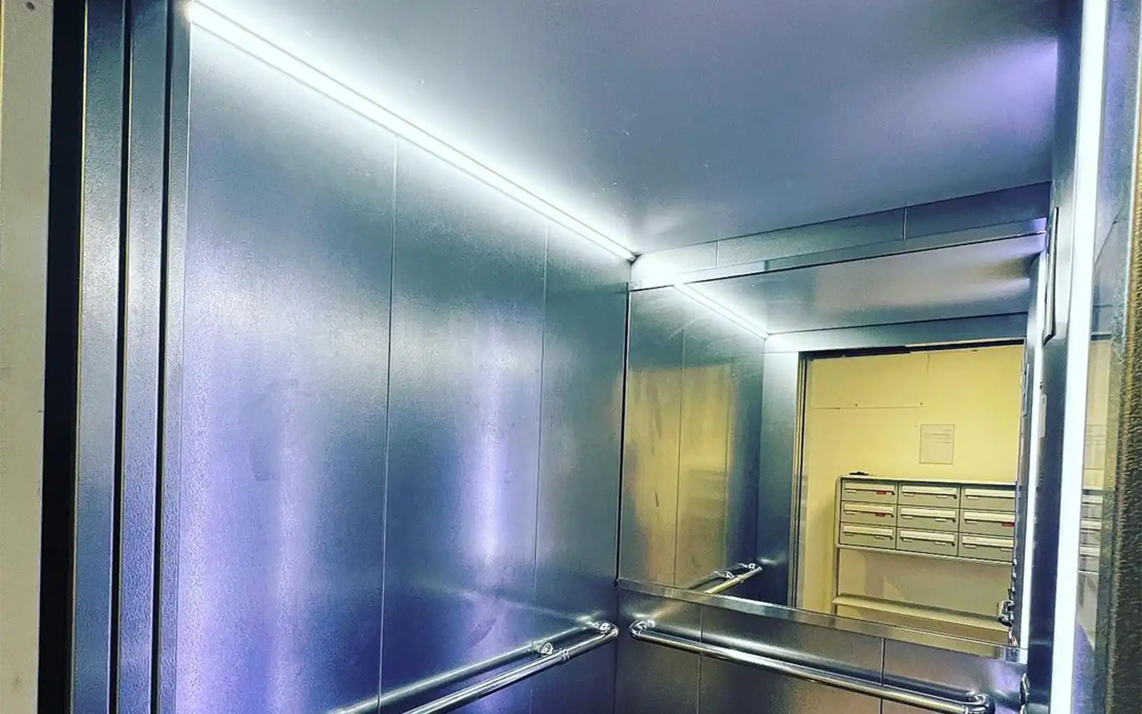 ISOLED LED Eckprofil CORNER22 eloxiert L: 200cm - 2
