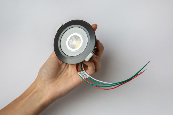Loxone LED Spot RGBW Tree Anthrazit - 7
