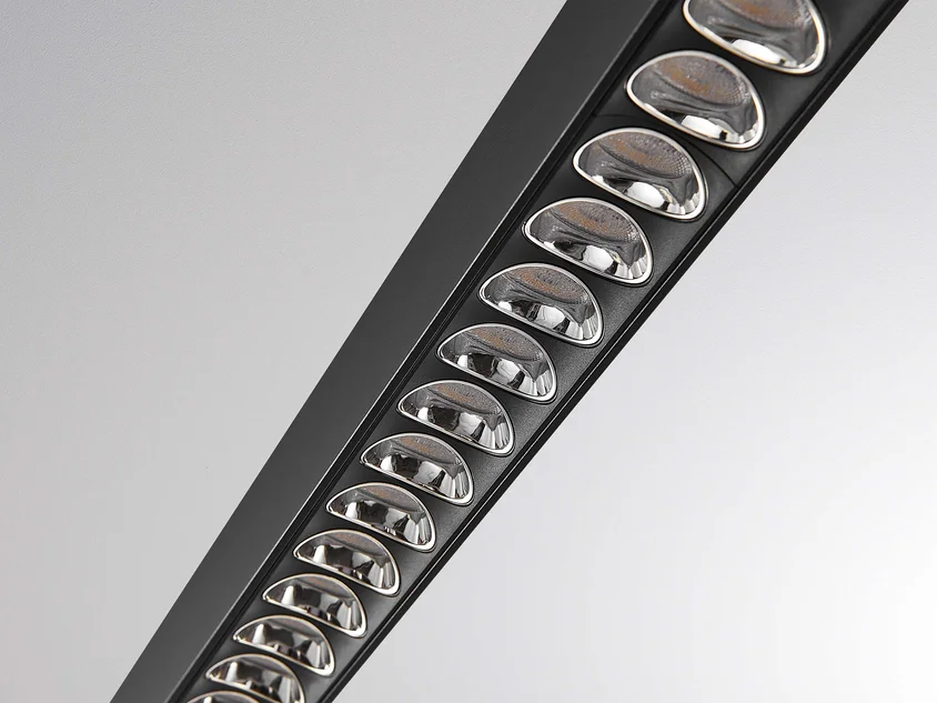 Molto Luce Perfora Proline M PDI (Schwarz) - 13