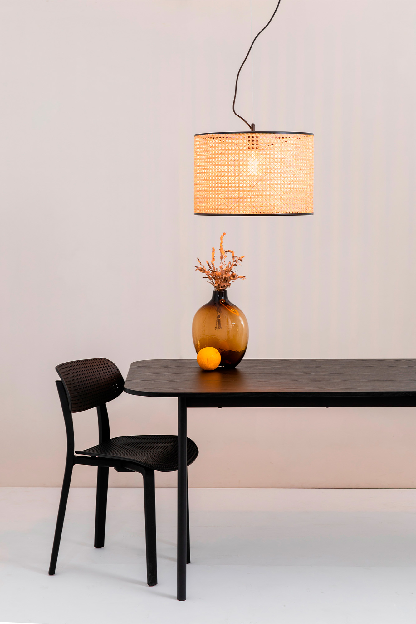 Faro MAMBO 320 Pendelleuchte schwarz/rattan - 2