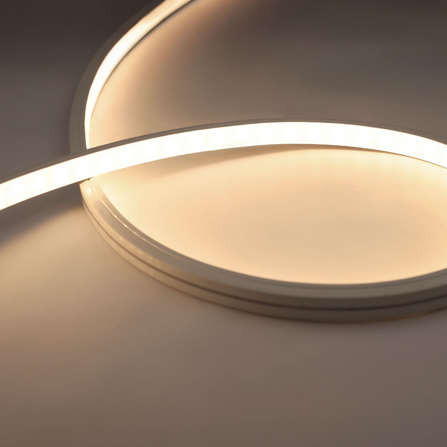 ISOLED LED Wallwasher Flexband 20x55°, 4000K, 24V DC, 18W, IP54, CRI90, 3m Rolle, 70 LED/m ISOLED LED Wallwasher Flexband 20x55°, 4000K, 24V DC, 18W, IP54, CRI90, 3m Rolle, 70 LED/m - 1