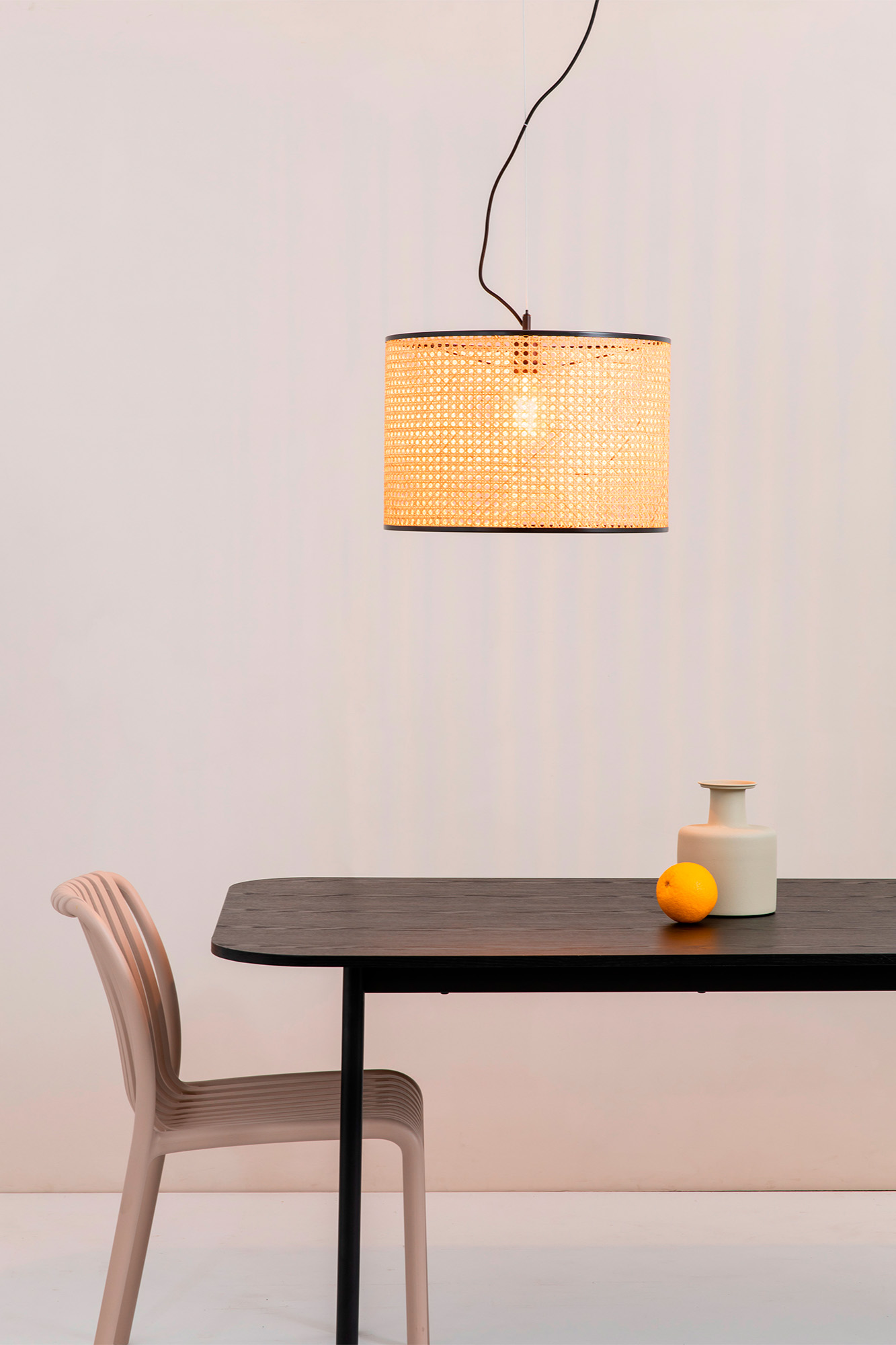 Faro MAMBO 450 Pendelleuchte schwarz/rattan - 2