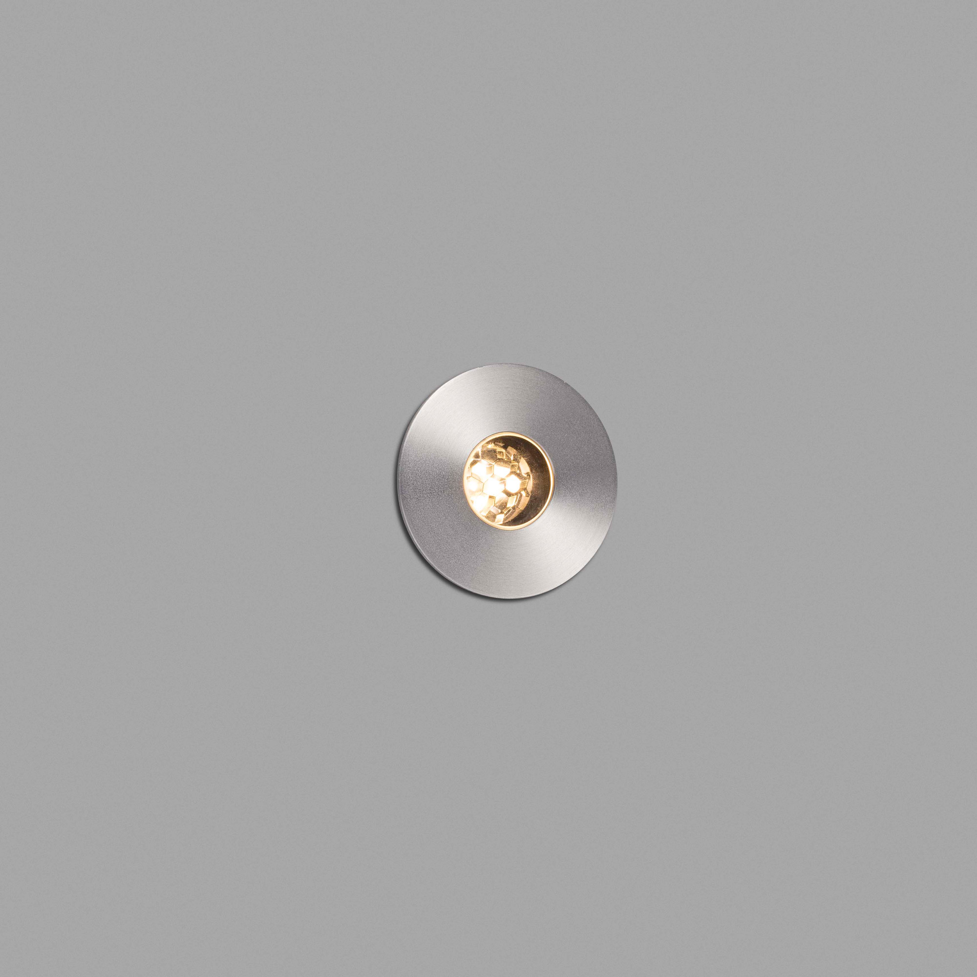 Faro GRUND 37 Einbaudownlight aus Edelstahl 2W 2700K Faro GRUND 37 Einbaudownlight aus Edelstahl 2W 2700K - Produktbild 1