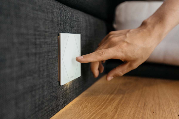 Loxone Touch Pure Classic Tree Weiß - 2
