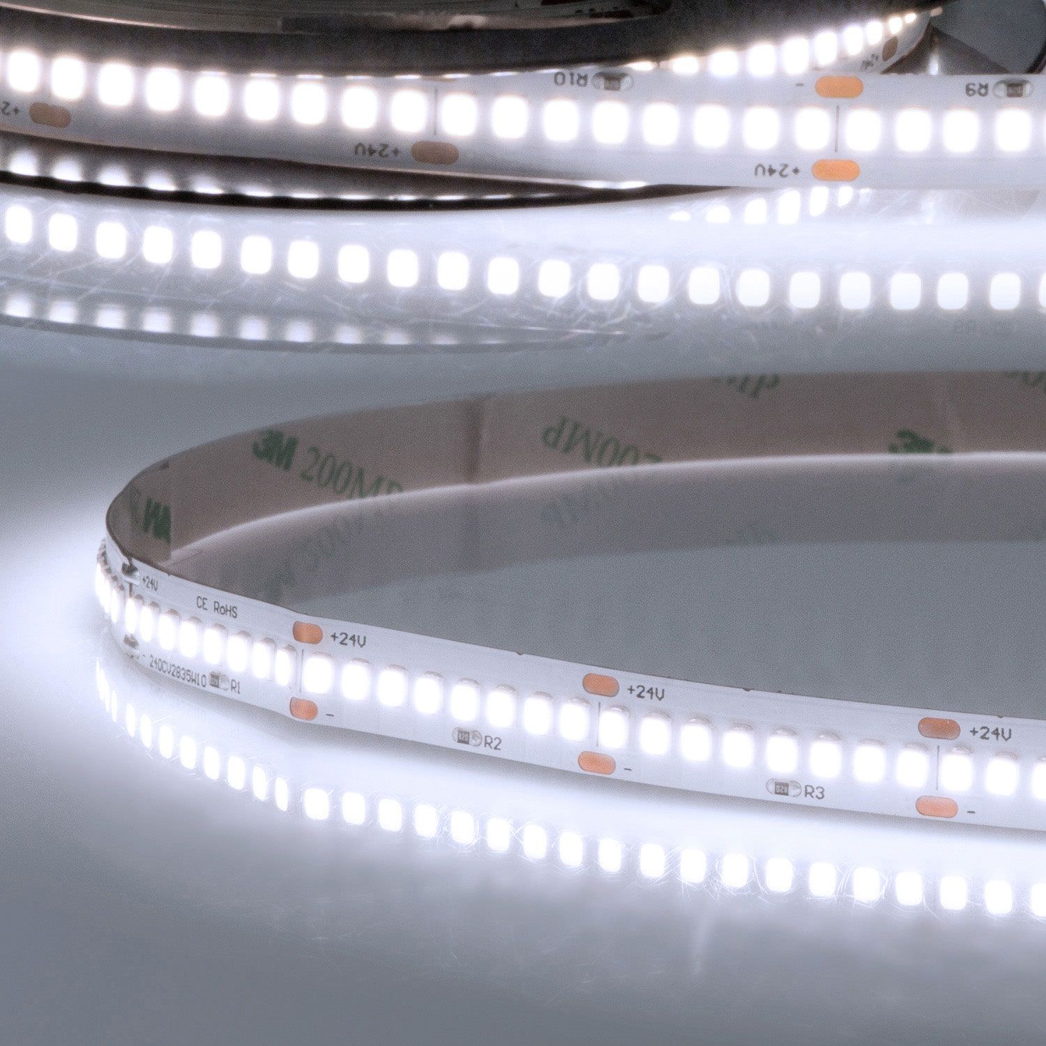ISOLED LED HEQ960 Flexband High Bright, 24V DC, 22W, IP20, 6000K, 150 lm/W, 5m Rolle, 240 LED/m ISOLED LED HEQ960 Flexband High Bright, 24V DC, 22W, IP20, 6000K, 150 lm/W, 5m Rolle, 240 LED/m - 1