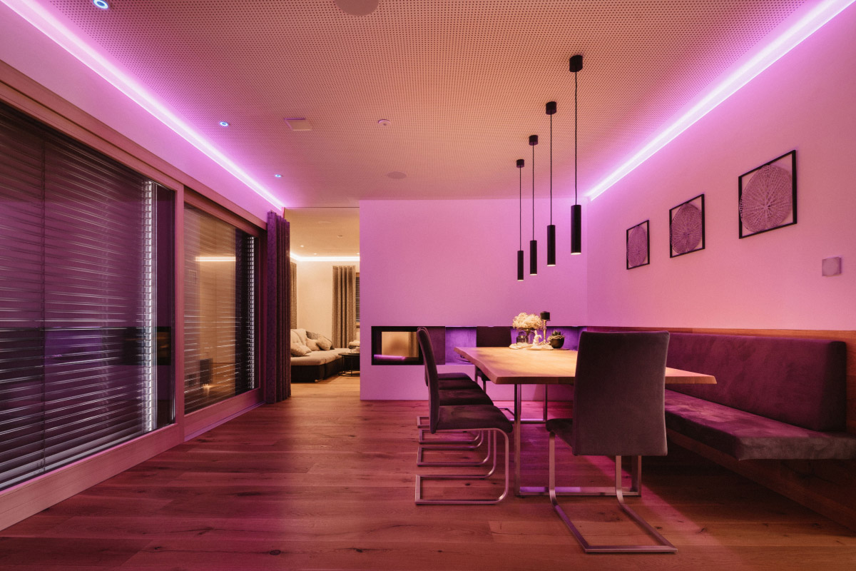 Loxone RGBW LED Streifen 5m IP68 (wasserfest) - 2