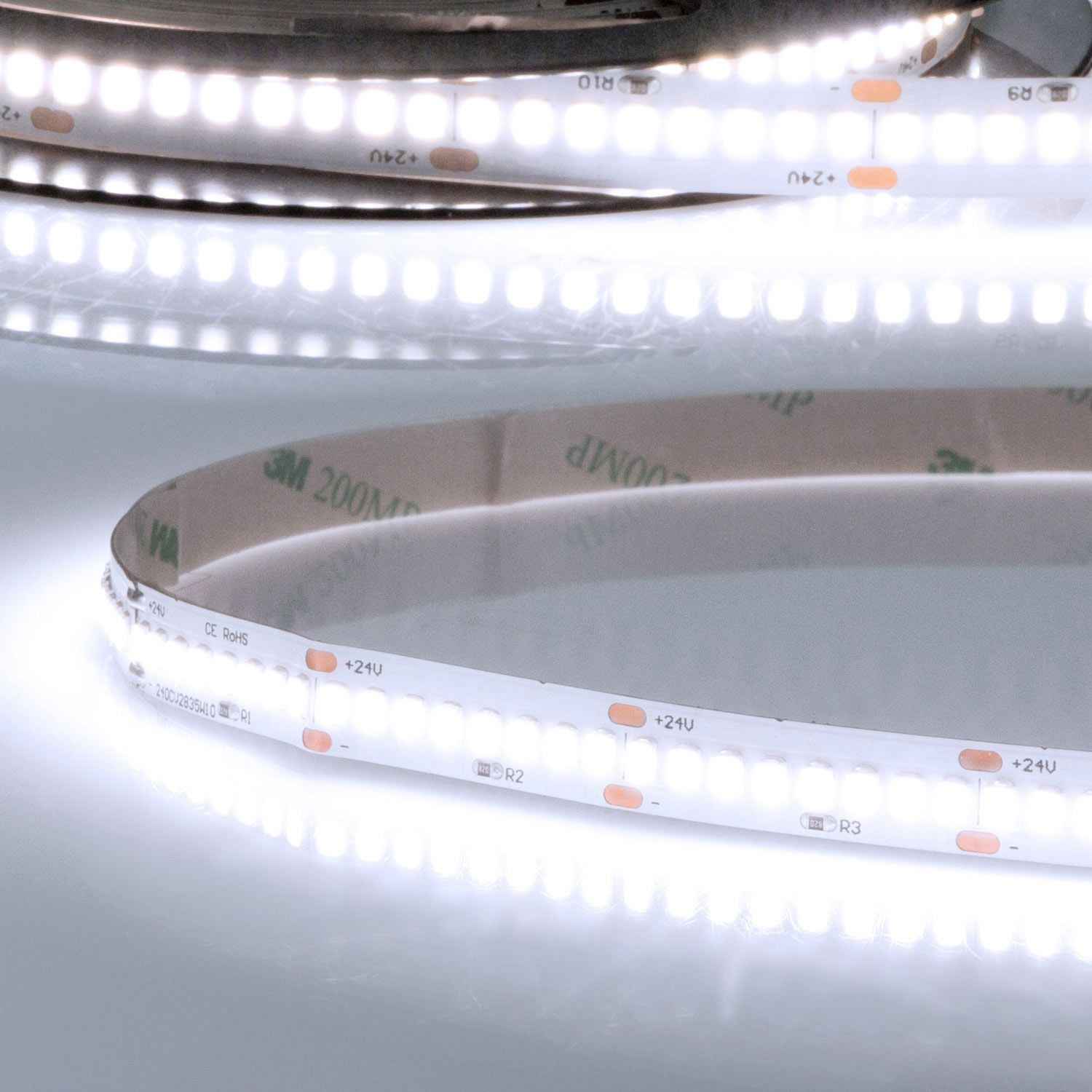 ISOLED LED HEQ960 Flexband High Bright, 24V DC, 32W, IP20, 6000K, 150 lm/W, 5m Rolle, 240 LED/m - 1