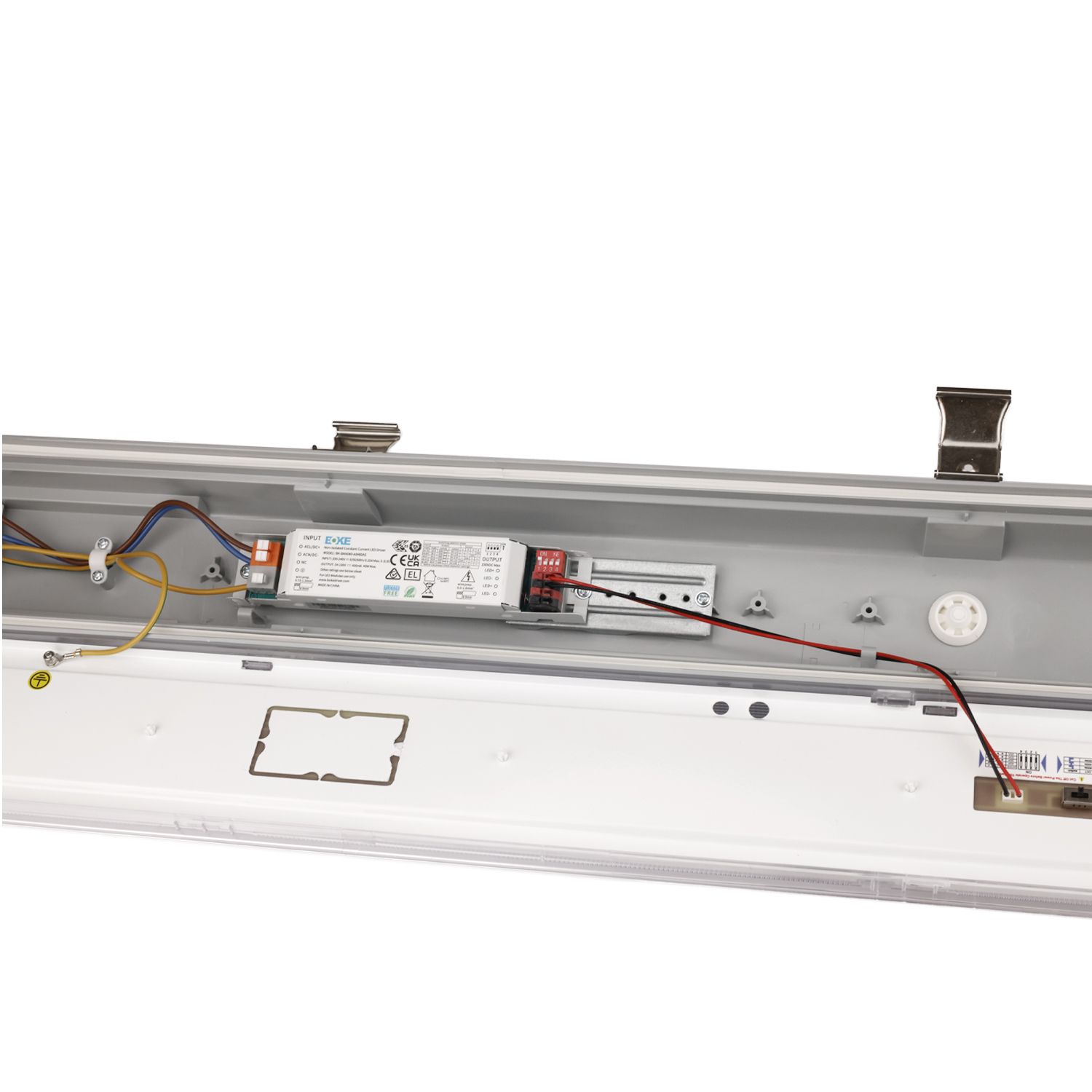ISOLED LED Wannenleuchte 120cm, IP65, PowerSwitch 25-40W, ColorSwitch 3000|4000|5000K - 6