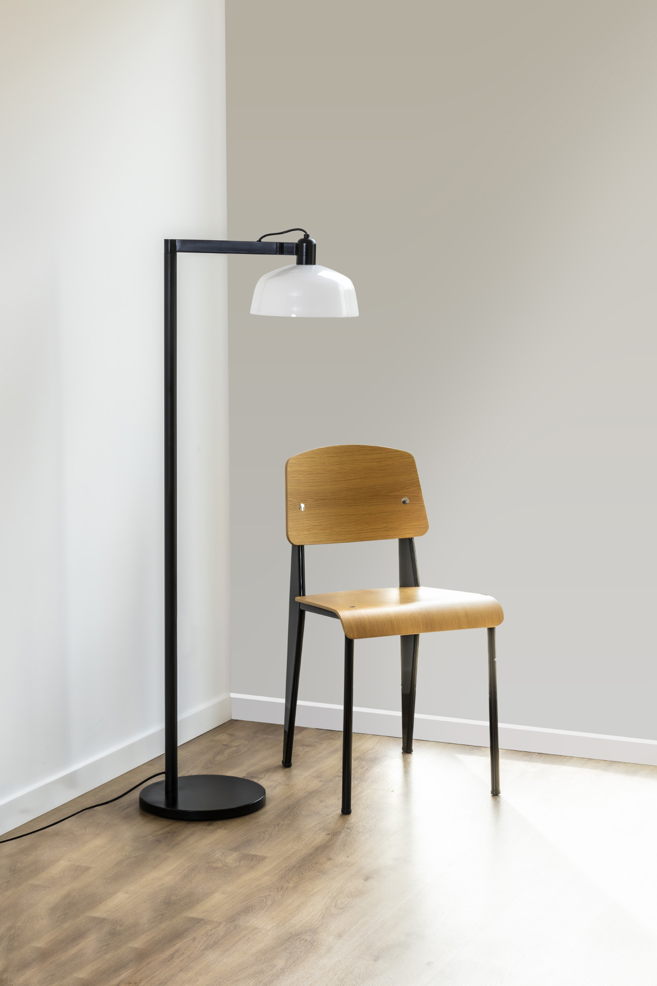 Faro TATAWIN Weiße Stehleuchte für das Wohnzimmer - 4