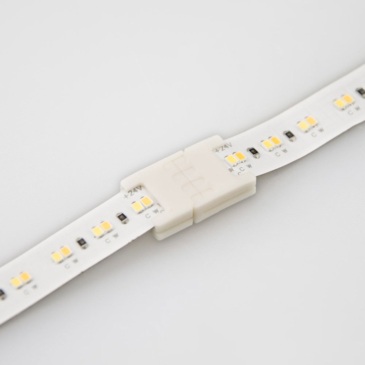 ISOLED Clip-Verbinder (max. 5A) C2-310 für 3-pol. IP20 Flexstripes mit Breite 10mm, Pitch >8mm - 2