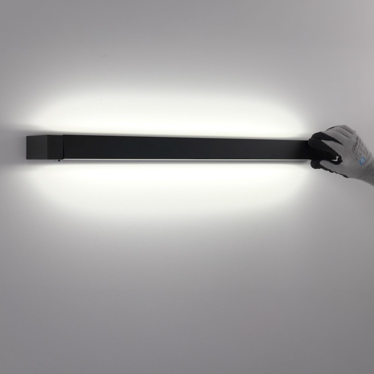 ISOLED LED Wandlampe schwenkbar, 700mm, 20W, weiß, ColorSwitch 2700|3000|4000K - 9