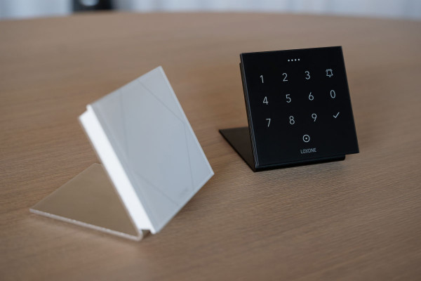 Loxone Stand Base Anthrazit - Produktbild 8