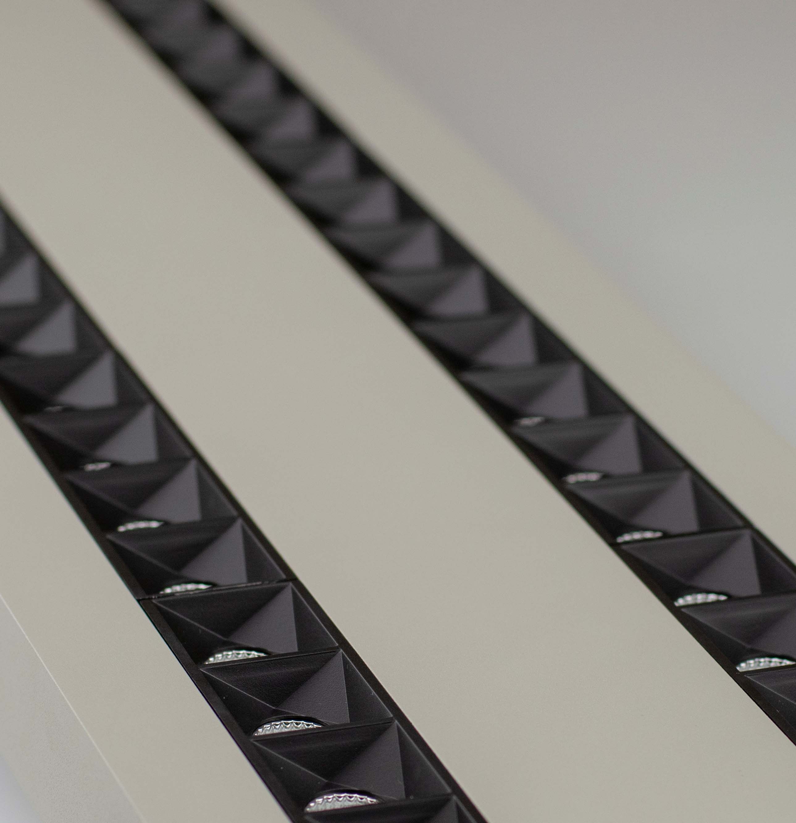 ISOLED LED Hängeleuchte Raster Up&Down, 30W+30W, anreihbar, UGR