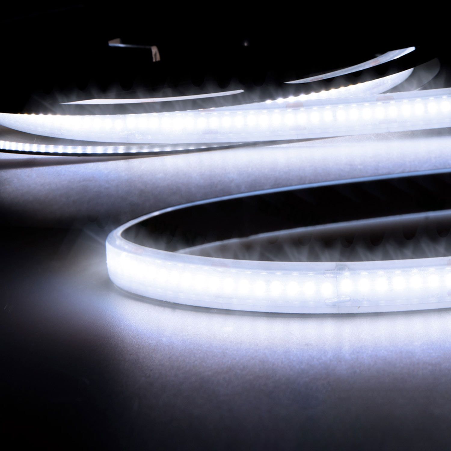 ISOLED LED CRI965 Linear11 Flexband, 24V DC, 6W, IP54, 6500K, 5m Rolle, 180 LED/m ISOLED LED CRI965 Linear11 Flexband, 24V DC, 6W, IP54, 6500K, 5m Rolle, 180 LED/m - 1