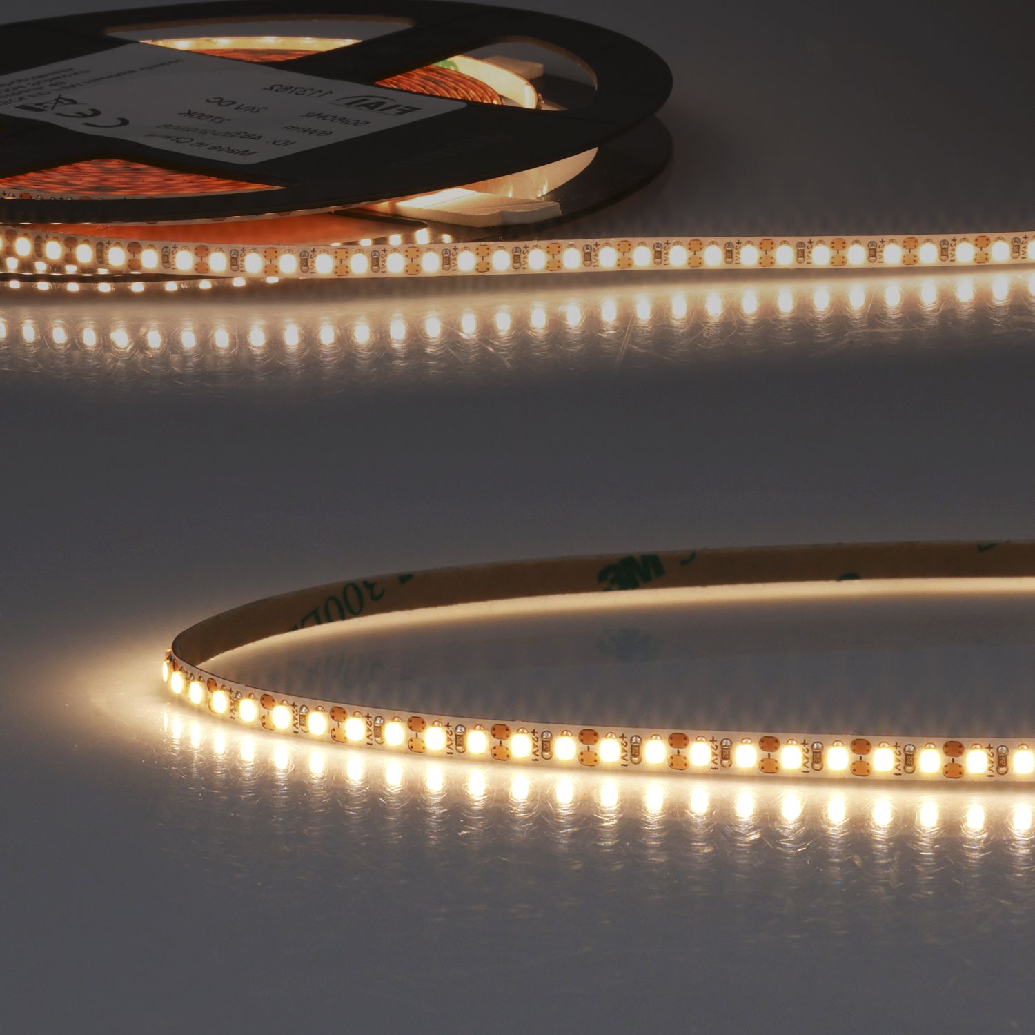 ISOLED LED CRI930 MICRO Linear Flexband, 24V DC, 6W, IP20, 5m Rolle, 240 LED/m ISOLED LED CRI930 MICRO Linear Flexband, 24V DC, 6W, IP20, 5m Rolle, 240 LED/m - 1
