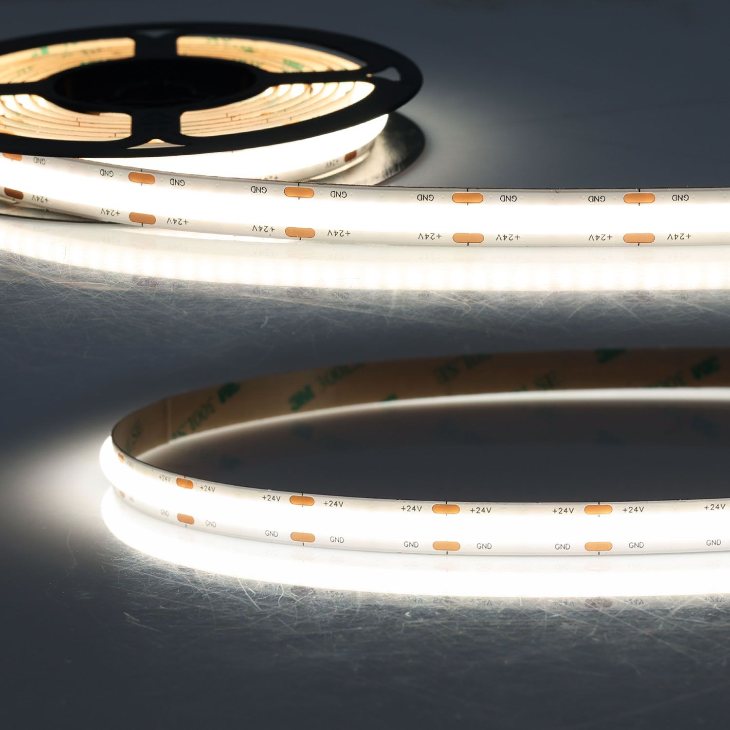 ISOLED LED COB940 Linear Flexband, 24V DC, 14,4W, IP20, 4000K, 5m Rolle, 288 LED/m ISOLED LED COB940 Linear Flexband, 24V DC, 14,4W, IP20, 4000K, 5m Rolle, 288 LED/m - 1