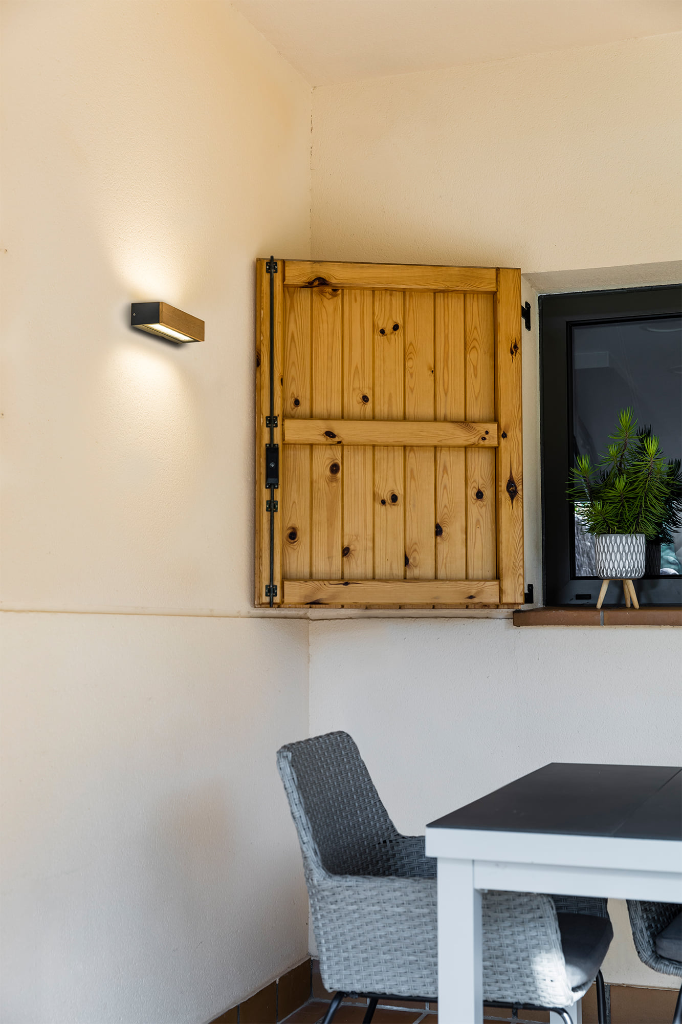 Faro DORO 220 Wandleuchte aus Holz - Produktbild 2