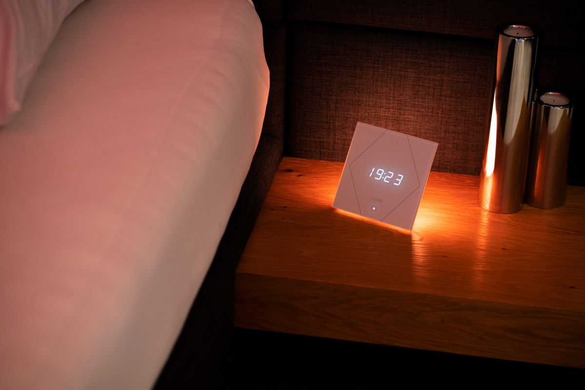 Loxone Touch Nightlight Classic Air Weiß - 3