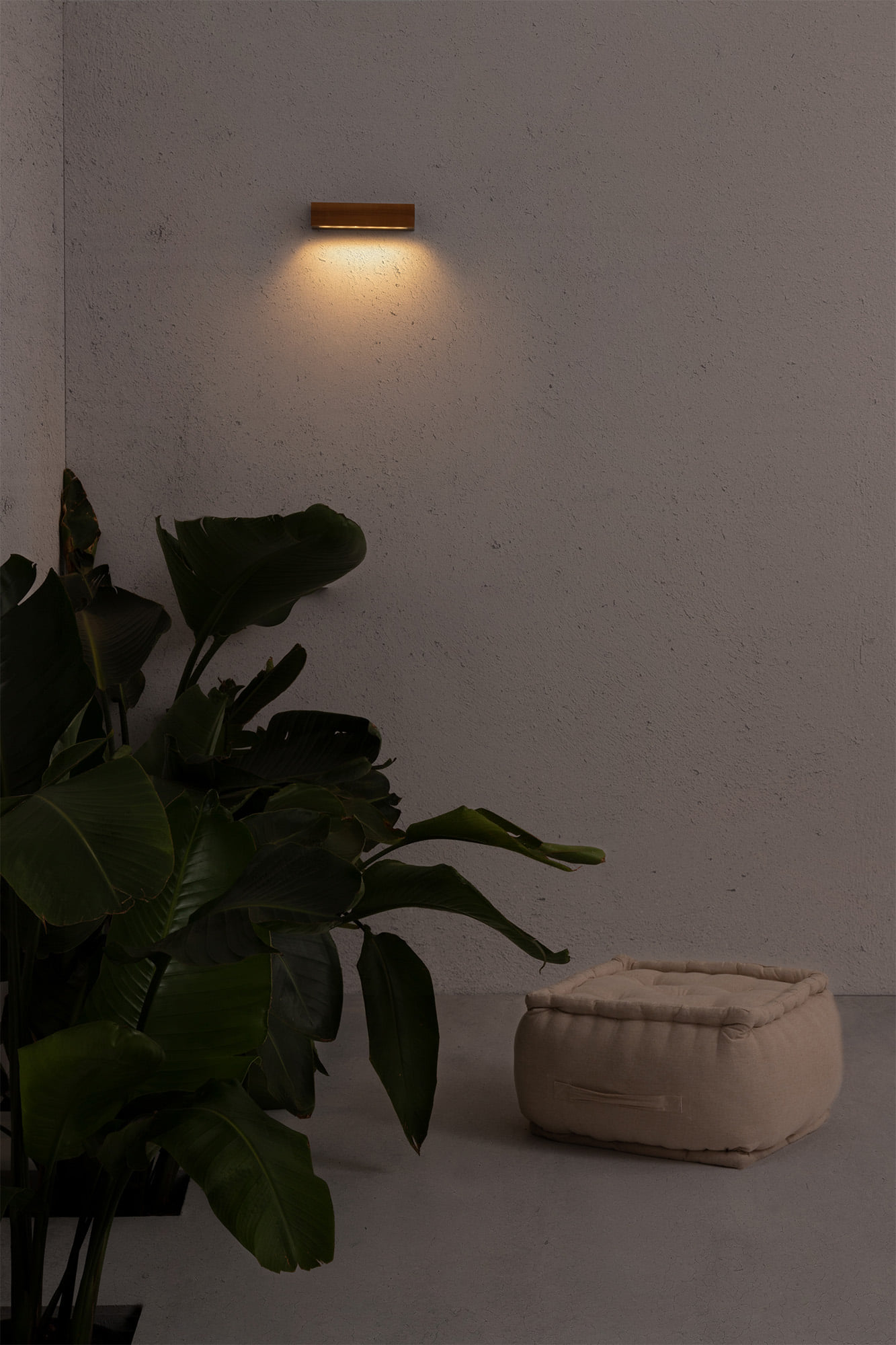 Faro LAKO Wandleuchte aus Holz - Produktbild 2