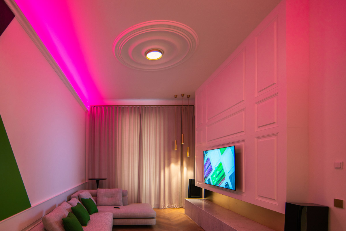 Loxone LED Ceiling Light RGBW Tree Gold - Produktbild 2