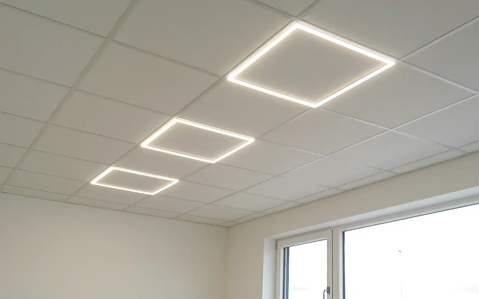 ISOLED LED Panel Frame 625, 40W, warmweiß, dimmbar - 2