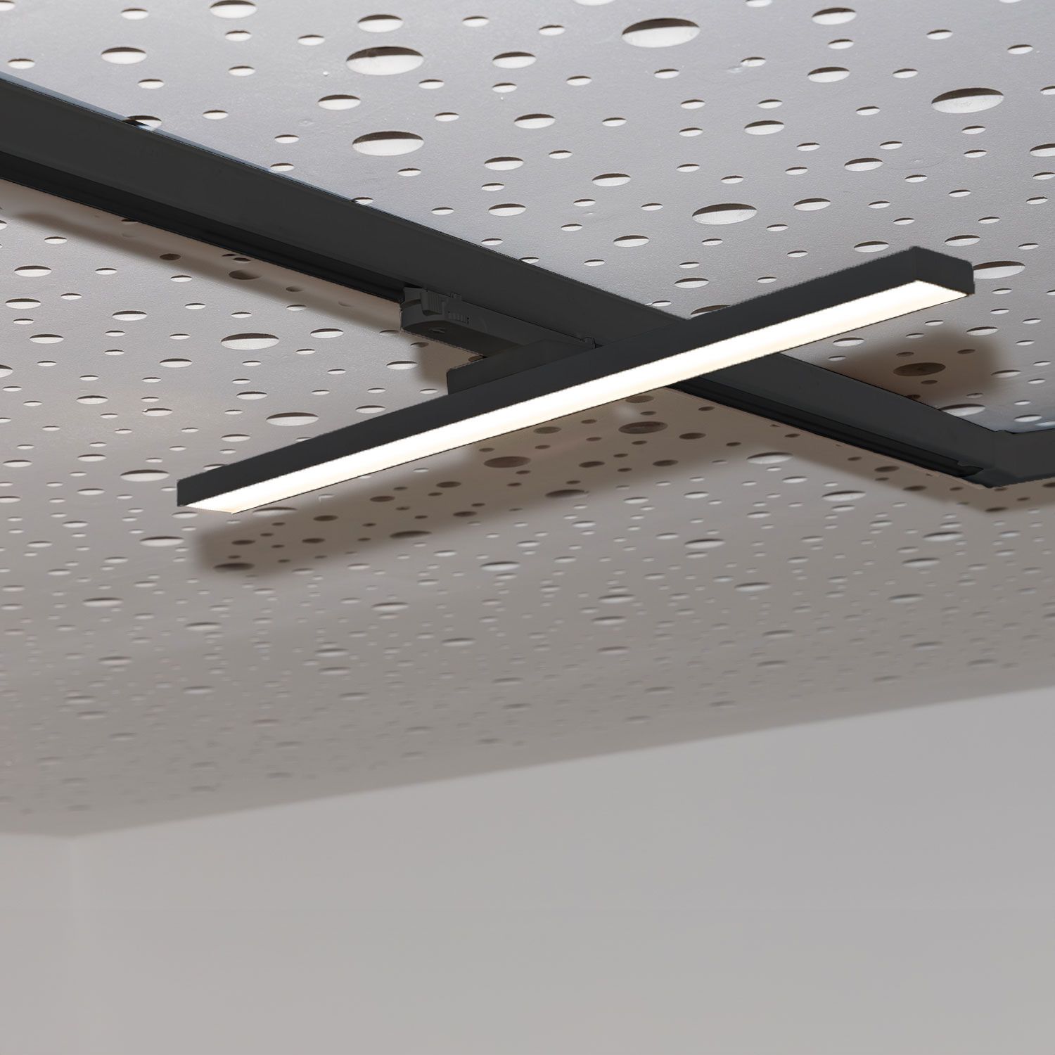 ISOLED 3-PH Linearleuchte prismatisch, 120cm, 40W, schwarz, 3000|3500|4000K, CRI90, DALI dim - 5